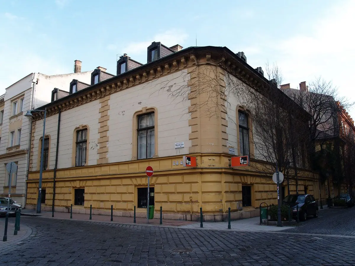Almássy-palota, Budapest