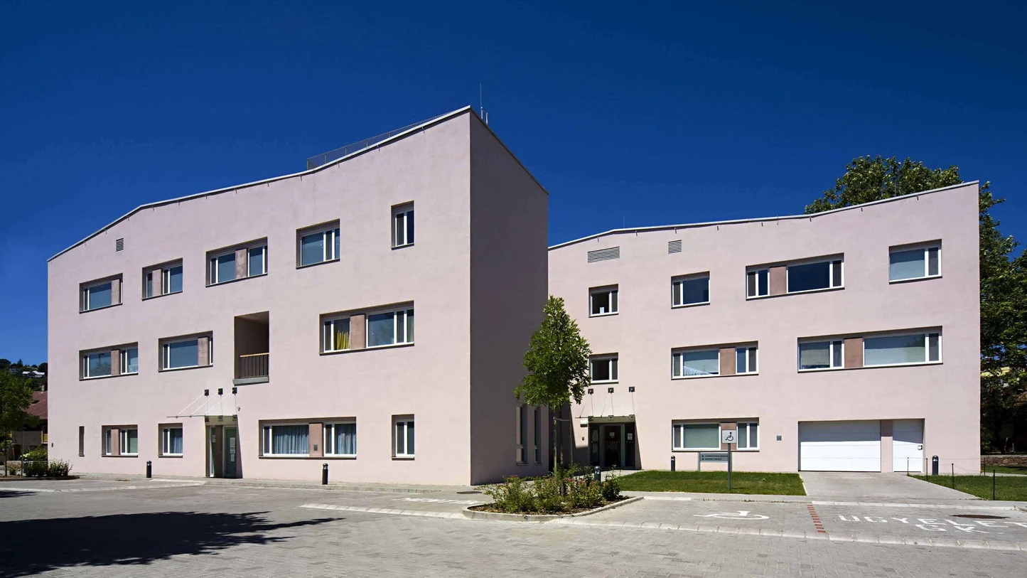 Egészségház, Balatonalmádi