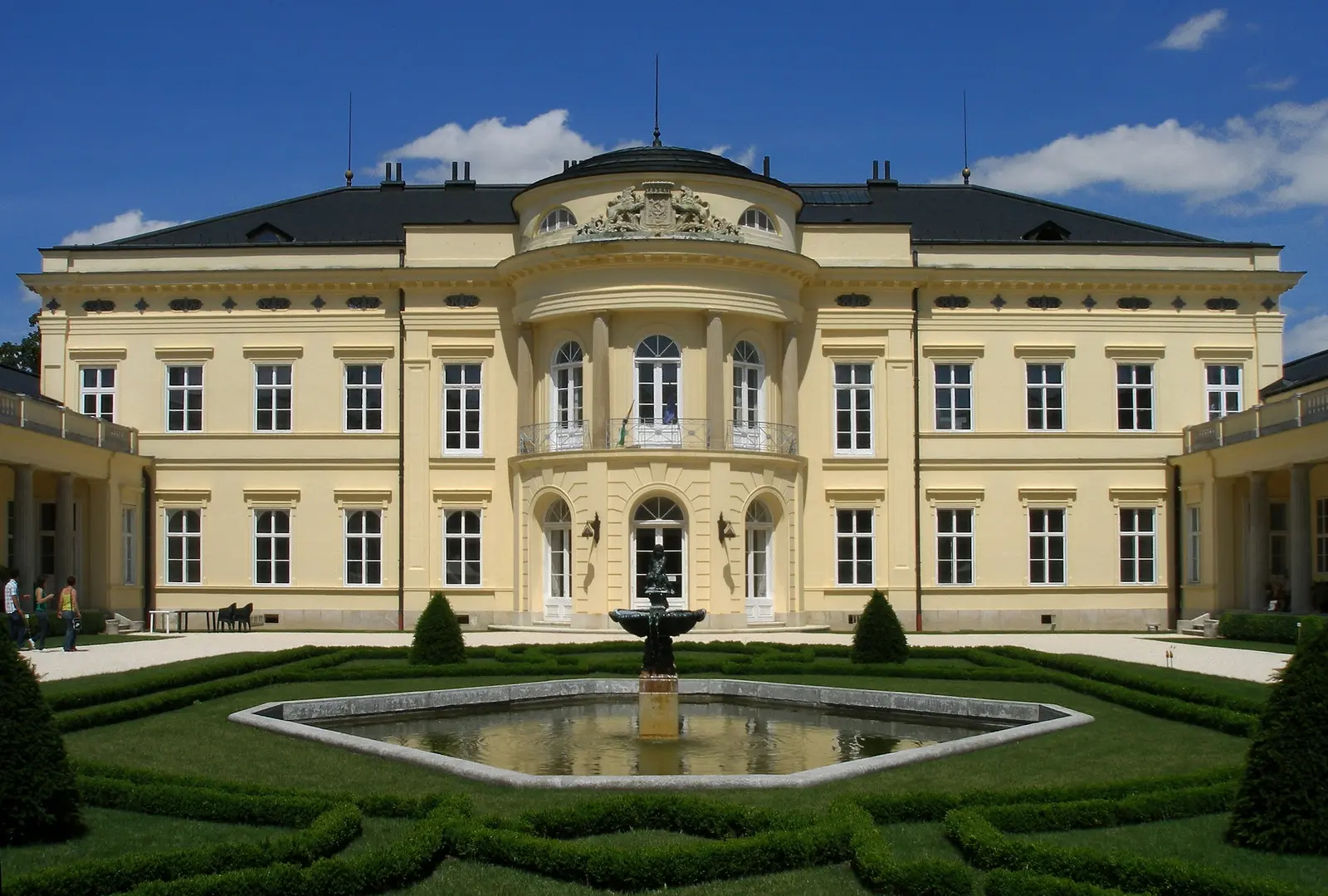 Károlyi-kastély, Fehérvárcsurgó