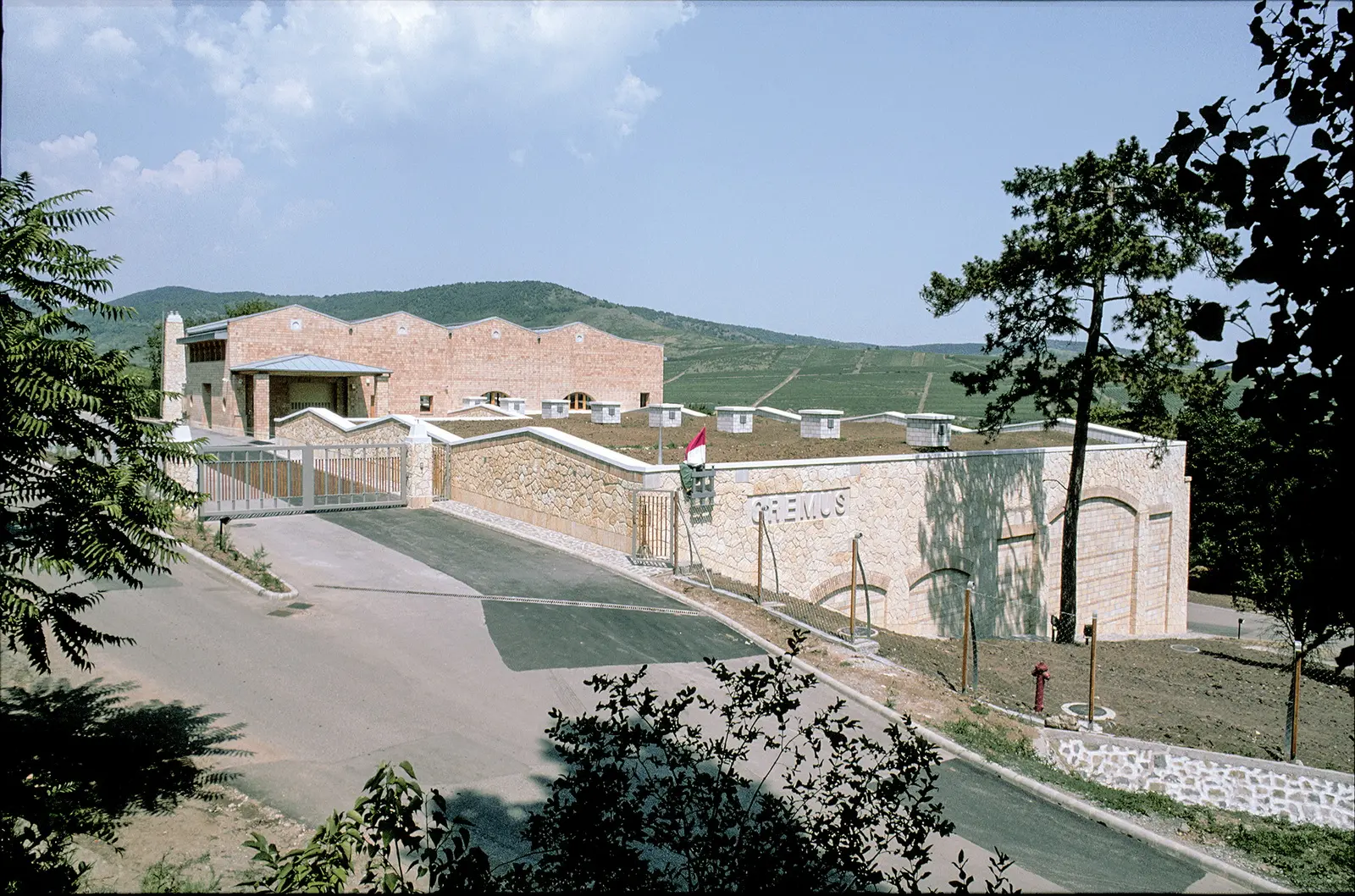 Oremus borászat, Tolcsva